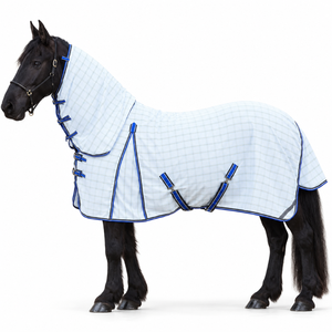 Manta para Caballo XL Gusset Combo con Protección Completa para el Cuello, Tejido Ripstop con Diseño de Diamantes |   Manta para Caballo Blanca con Ribete Azul, Refuerzos en los Hombros y Correa para el Pecho - Product Image 1