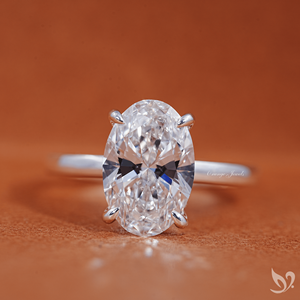 Bague de fiançailles en diamant de laboratoire de 3 carats, taille ovale, certifiée IGI |   Bague solitaire en or massif 10 carats certifiée IGI avec halo caché - Product Image 1