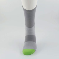 Chaussettes d'hiver épaisses de haute qualité pour hommes, chaussettes de sport respirantes personnalisées pour équipe, chaussettes antidérapantes de haute qualité pour hommes