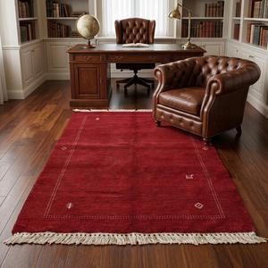 Tapis en laine noué à la main rouge rubis, design classique minimaliste à bordure florale, tapis décoratif de luxe fait main avec franges et pompons - Product Image 5