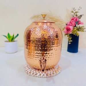 Bouteille à boisson en cuivre, récipient à eau en cuivre, bouteille à boisson artisanale en cuivre, récipient de stockage en cuivre, gourde d'hydratation en cuivre - Product Image 5