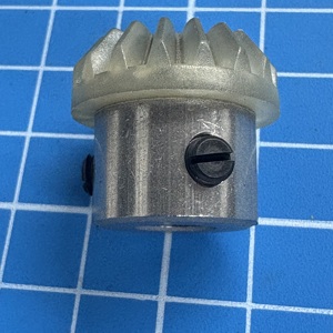 # 445460 # 445491-S Nouveau pignon inférieur pour machine à coudre Singer Pièces essentielles pour machine à coudre - Product Image 1