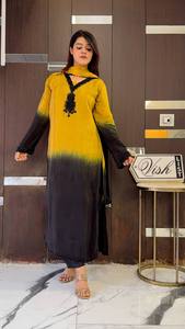 Ensemble Kurti élégant pour les occasions spéciales - Soie crêpe française avec travail de perles et dupatta de créateur - Product Image 4