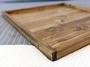 Plateau de petit-déjeuner rustique en bois pour servir au lit, pour le café et l'usage domestique quotidien - Product Image 3