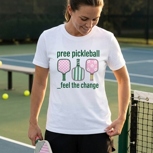 T-shirt de pickleball personnalisé à col rond et manches courtes, unisexe, impression numérique, anti-humidité, pour le terrain et les loisirs, OEM ODM - Product Image 4