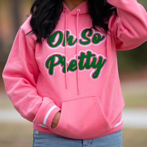 Sweat à capuche rose personnalisé pour femme avec broderie « Oh So Pretty » en vert, pull à manches longues, style décontracté et tendance - Product Image 5