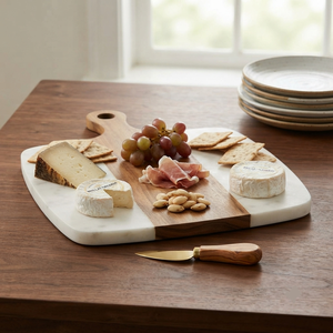 Planche à découper ronde en bois avec poignée, plateau de service en bois naturel pour la cuisine - Product Image 4