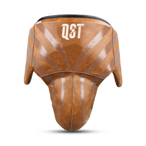 Ensemble de boxe en cuir véritable de haute qualité MMA Sparring Kickboxing Comprend des gants de boxe Protection de l'aine Protection de la tête QST INTERNATIONAL - Product Image 6