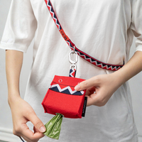 Distributeur de sacs à déjections canines en feutre polyester avec support silencieux pour sacs à déjections, clicker d'entraînement et recharge pour petits animaux