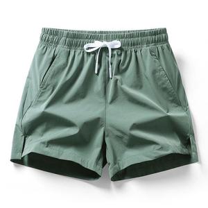 Shorts décontractés pour hommes, coupe ample, taille élastique, avec broderie de logo personnalisée, style streetwear, design à fils, fabriqués en Chine (OEM) - Product Image 3