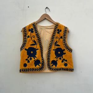 Chaqueta corta de terciopelo amarillo con bordado Suzani, abrigo llamativo, blazer de terciopelo, chaqueta unisex, regalo para esposa, chaqueta nupcial - Product Image 1