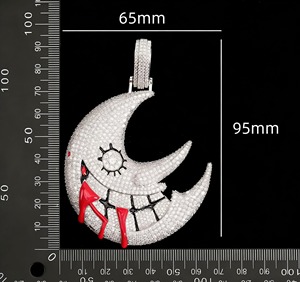 Colgante de luna creciente de moissanita con incrustaciones de circonitas, de plata 925 bañada en rodio, estilo hip hop, para uso diario, colgante bling para raperos - Product Image 6
