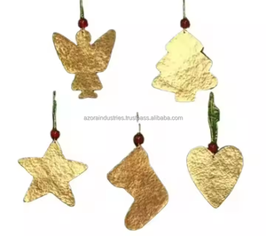 Décorations d'arbre en métal de Noël suspendus conception gravée ornements de boule de Noël différentes tailles décor à la maison - Product Image 3