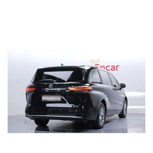 Toyota Sienna 2.5 Híbrida AWD 2023, 6,376 km, Asientos de Cuero, Cámara Trasera, Volante a la Izquierda - Product Image 2