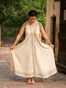 Vestido Maxi Bohemio de Algodón con Cuello Halter, Estampado a Mano, para Verano, Estilo Resort, Vestido Largo con Vuelo, Ecológico, Étnico - Product Image 2