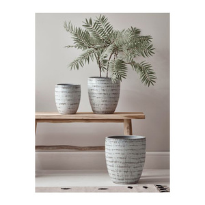 Florero de Hierro Rústico Moderno con Diseño Minimalista para Decoración de Mesa y Centro de Mesa - Product Image 3