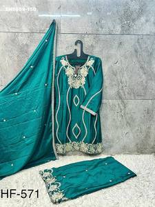Ensemble Kurta-Plazzo & Dupatta en Chinon de qualité supérieure, aux couleurs tendance et étonnantes, avec broderies, fabriqué en Inde, vente en gros. - Product Image 6