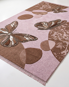 Alfombra de Lana Rosa Pálido y Marrón con Diseño de Mariposa, Ecológica, Antideslizante, Hecha a Mano, con Motivo Botánico Artístico de Insectos, Paneles Texturizados Modernos - Product Image 2