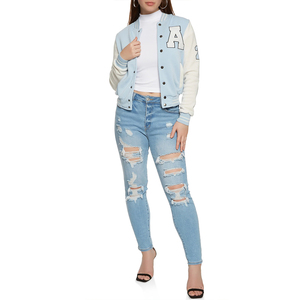 Chaqueta Universitaria Azul Claro con Bordado de Letra A en Blanco, Corte Regular, Estilo Preppy, Cierre de Botones, para Primavera - Product Image 2
