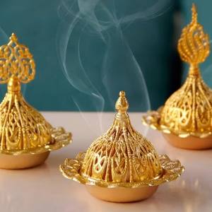 Incensario de Latón de Primera Calidad para Uso en Templos, Acabado Elegante, Accesorio Tradicional de Culto Indio, Suministro al por Mayor, Decoración para Restaurantes, Hoteles y Hogares - Product Image 5