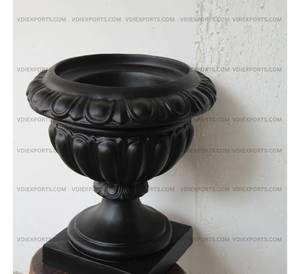 Macetas Decorativas Clásicas de Fibra de Vidrio Negra de Lujo, Urnas Premium para Decoración de Entrada y Pasillo de Bodas, Calidad de Exportación, Macetero de FRP - Product Image 2