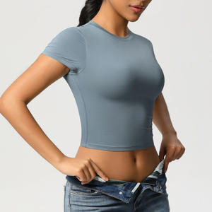 Camisetas Deportivas Lisas de Alta Calidad para Mujer, Ropa de Yoga, Fabricante de Ropa Deportiva, Camisetas de Entrenamiento para Mujer - Product Image 3