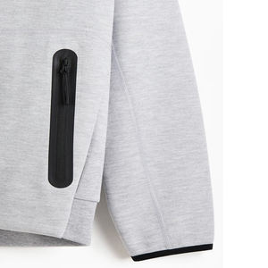 เสื้อแจ็คเก็ตบอมเบอร์ผู้ชายแบบลำลองสำหรับวิ่งและออกกำลังกาย ปี 2026 ดีไซน์ใหม่ ตกแต่งด้วยผ้าแบบแพทช์เวิร์คและคอนทราสต์  แจ็คเก็ตพัฟเฟอร์ รับผลิตแบบ OEM - Product Image 4