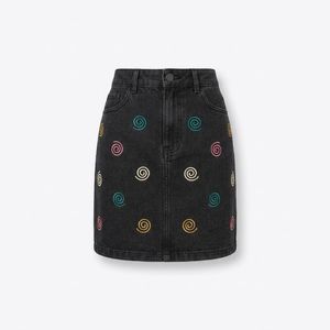 Minifalda vaquera personalizada con pedrería para mujer, vaquera lavada, etiqueta privada, venta al por mayor de fábrica para boutiques estadounidenses - Product Image 6