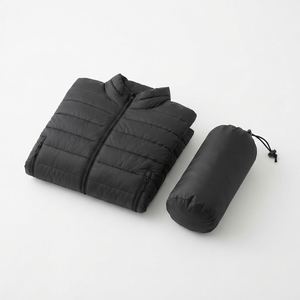Chaqueta Acolchada Plegable y Transpirable para Hombre, Esencial para el Invierno, con Logotipo Frontal, Resistente al Agua y Ligera - Product Image 2