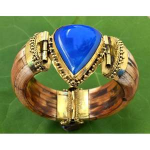 Brazaletes Clásicos de Hueso y Latón con Ágata Natural, Estilo Atemporal, Accesorios de Moda de Cristal - Product Image 5