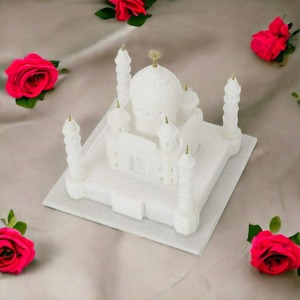 Sculpture authentique artisanale en marbre du Taj Mahal, polie, œuvre d'art décorative pour les espaces intérieurs élégants et luxueux - Product Image 3