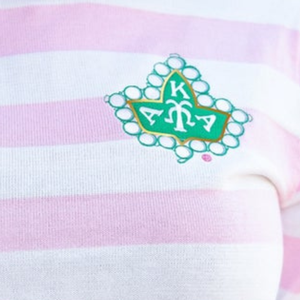Pull brodé personnalisé pour femme, rayé rose et blanc, avec motif de crête verte, col rond, manches trois quarts, haut décontracté et tendance - Product Image 5