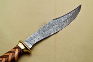 Nueva Edición Cuchillo Bowie de Damasco Hecho a Mano con Mango de Madera, Cuchillo de Supervivencia Coleccionable para Exteriores, Mejor Cuchillo de Caza de Hoja Fija Afilada - Product Image 4