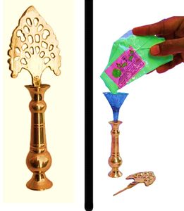 Surmedani de Latón con Embudo, Soporte Tradicional para Surma, Contenedor de Kohl con Aplicador para Maquillaje de Ojos y Cuidado Personal - Product Image 3