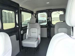 <span class=keywords><strong>Ford</strong></span> <span class=keywords><strong>Transit</strong></span> T8 2024 Usado, Diésel 2.3T Automático, Distancia entre Ejes Media, Techo Medio, <span class=keywords><strong>6</strong></span> Asientos, Ideal como Base para Conversión de RV - Product Image 5