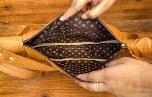 Sac sous le bras personnalisé Sacs à main en cuir véritable Sac à main de créateur pour femmes Sac à bandoulière de grande capacité en demi-lune à la mode pour femmes - Product Image 6