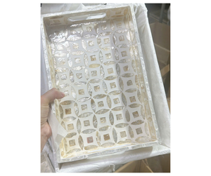 Bandeja de Almacenamiento de Ratán de Alta Calidad con Incrustaciones de Concha, Origen Vietnam - Bandeja Organizadora Artesanal para Uso Diario - Product Image 2