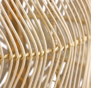 Lampe de table en rotin naturel, abat-jour en forme de cocon tissé à la main, lampe de sol rustique en osier avec pieds pour la décoration de la chambre à coucher et du salon - Product Image 3