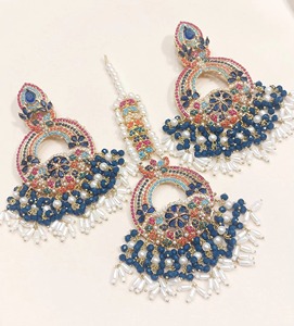 Elegant Afghan <b>Silver</b> Polki Diamond Style Two Layered Choker Necklace <b>Set</b> With Matching Floral Shaped <b>Stud</b> <b>Earring</b> - Product Image 5