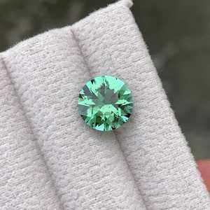 Turmalina Verde Laguna Natural, Corte Fantasía, Gema Suelta de 2.00 Ct, Valoración de Terceros, ZUBEDA GEMS JEWELRY, Fabricación de Joyas - Product Image 1