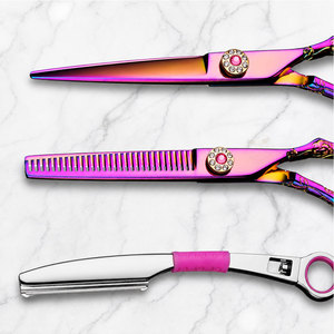 Ensemble de ciseaux à cheveux professionnels luxueux en acier inoxydable rose - Comprend des ciseaux de coupe et des ciseaux à effiler QORVEX INSTRUMENTS - Product Image 2