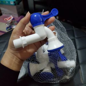 ก๊อกน้ำติดผนัง PVC คุณภาพสูง ขนาด 1/2 นิ้ว สำหรับอ่างล้างหน้า ฝักบัว และใช้ในครัวเรือน - Product Image 5