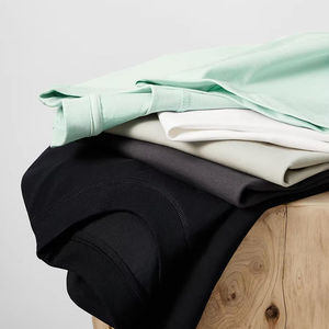T-shirt en coton uni pour homme, respirant, doux, léger, confortable, décontracté, pour un usage quotidien, style estival - Product Image 5