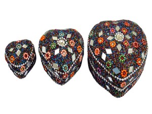 <b>Heart</b>-<b>Shaped</b> Lac Metal Carved High Quality Lightweight Pill <b>Boxes</b> Cute Handmade Portable Thanksgiving Favor Gift Organizers - Product Image 4