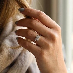 Bague de fiançailles en or massif 10K 14K 18K avec diamant de laboratoire taille princesse et taille ronde, bague trilogie, bijoux de mariée, couleur E, clarté VVS - Product Image 4