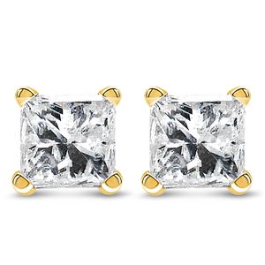 Orecchini a perno con diamante solitario taglio Princess in oro giallo 14k certificati IGI, montatura a 4 griffe, colore L-M, purezza I1-I2 - Product Image 1