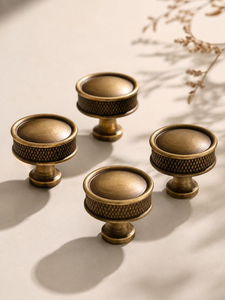 Bouton de meuble en laiton moleté, poignée de tiroir ronde vintage, finition antique, à trou unique, quincaillerie pour meubles de cuisine et commodes - Product Image 4