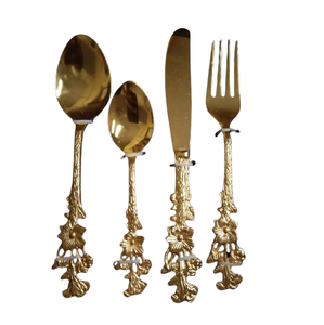 Juego de Cubiertos de Lujo en Oro, Acero Inoxidable con Diseño Floral Grabado, Juego de Cubiertos para Boda, Vajilla Real, Juego de Cuchara, Tenedor y Cuchillo - Product Image 1