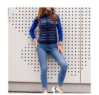 Gilet d'équitation matelassé bleu marine pour femme, col montant, manches longues, en polyester/nylon, collection 2026