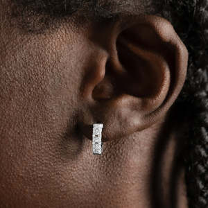 Boucles d'oreilles créoles Huggie en argent sterling 925 avec diamants Moissanite VVS, petites boucles d'oreilles créoles pour hommes et femmes, style Hip Hop - Product Image 1
